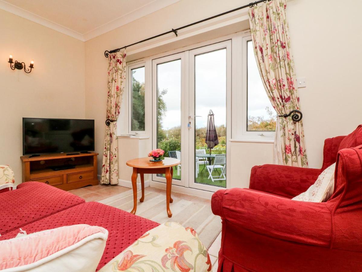 Claire'S Cottage Poughill  외부 사진
